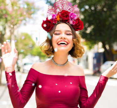 Scarlet hair accessories – Trend 2020
